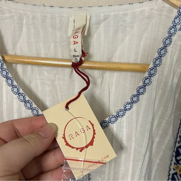 Anthropologie x Raga White Embroidered Sequin Button Front Midi Dress Size Large - Picture 7 of 11